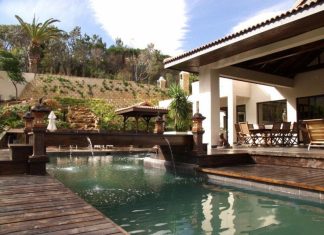 Travel To Cape Town