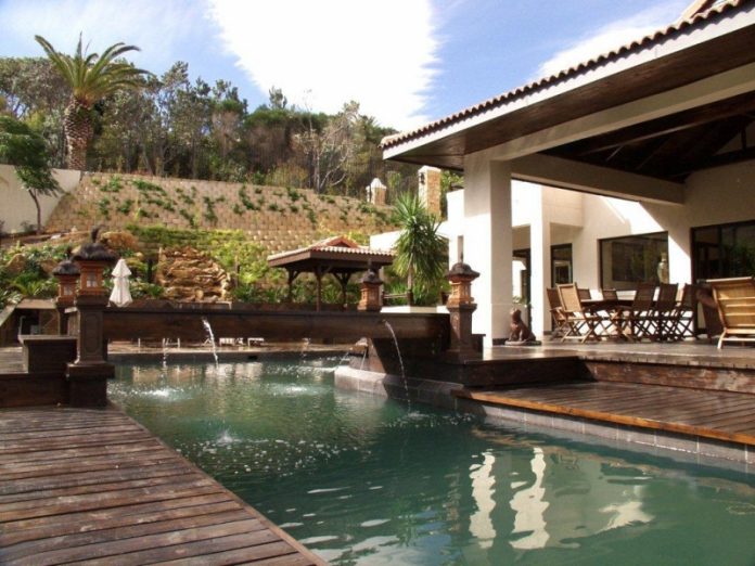 Travel To Cape Town