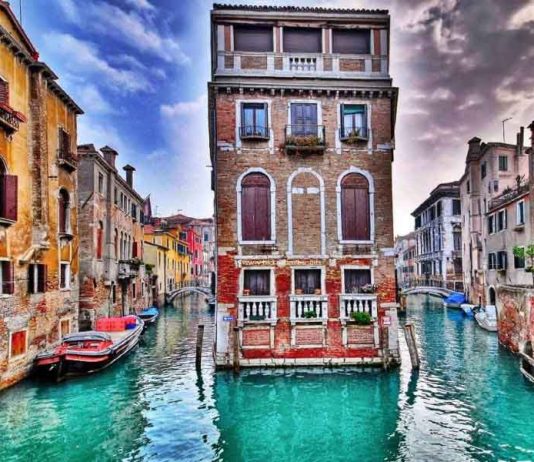 Top 8 Travel Tips For Venice
