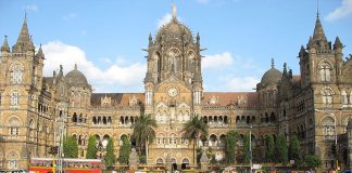 Travel To Mumbai With Travel Guide
