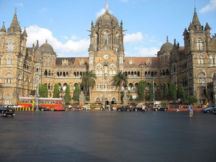 Travel To Mumbai With Travel Guide
